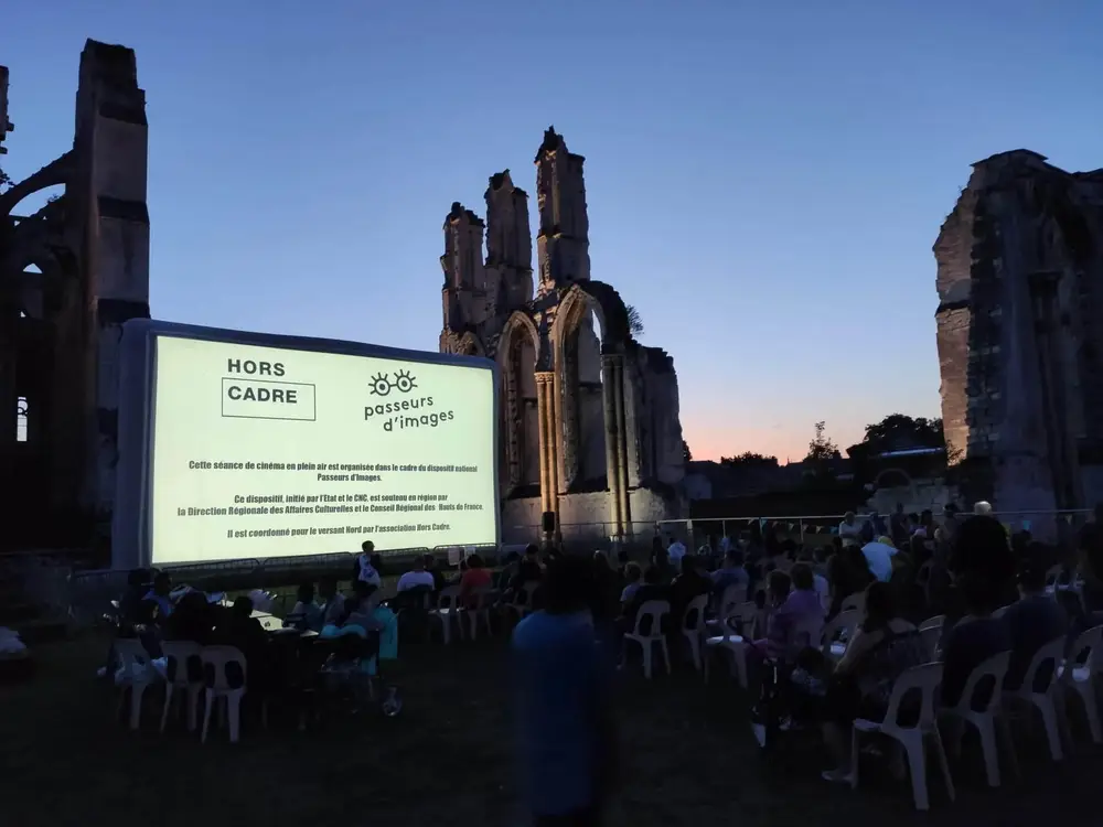 Passeur d'images — projection itinérante
