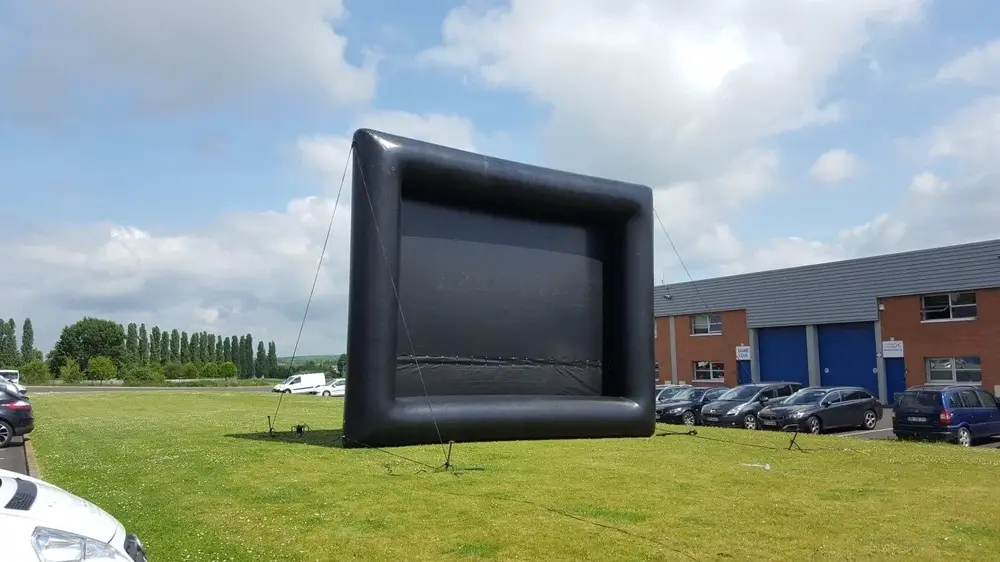 Écran économique vue de derrière