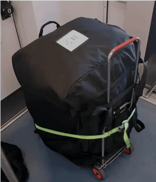 Écran gonflable étanche de 6m en sac de transport