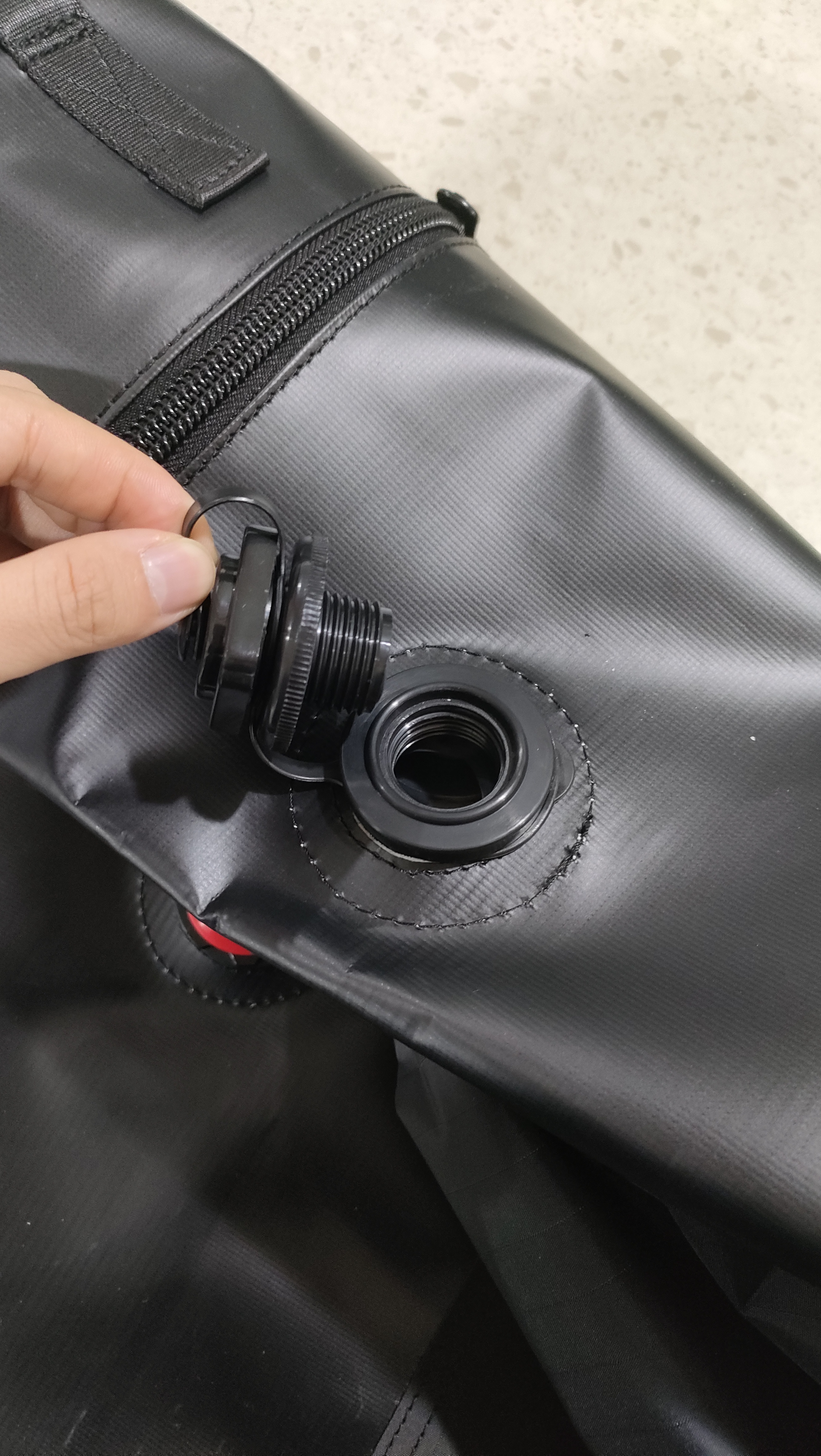 Valve fully open for deflation