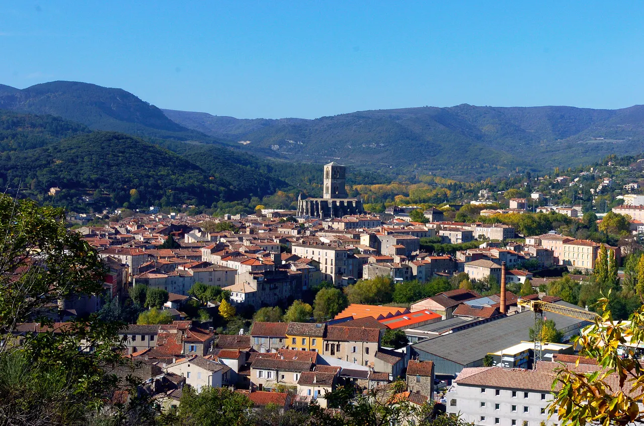 Lodève, ville de l'agenda du cinéma en plein air