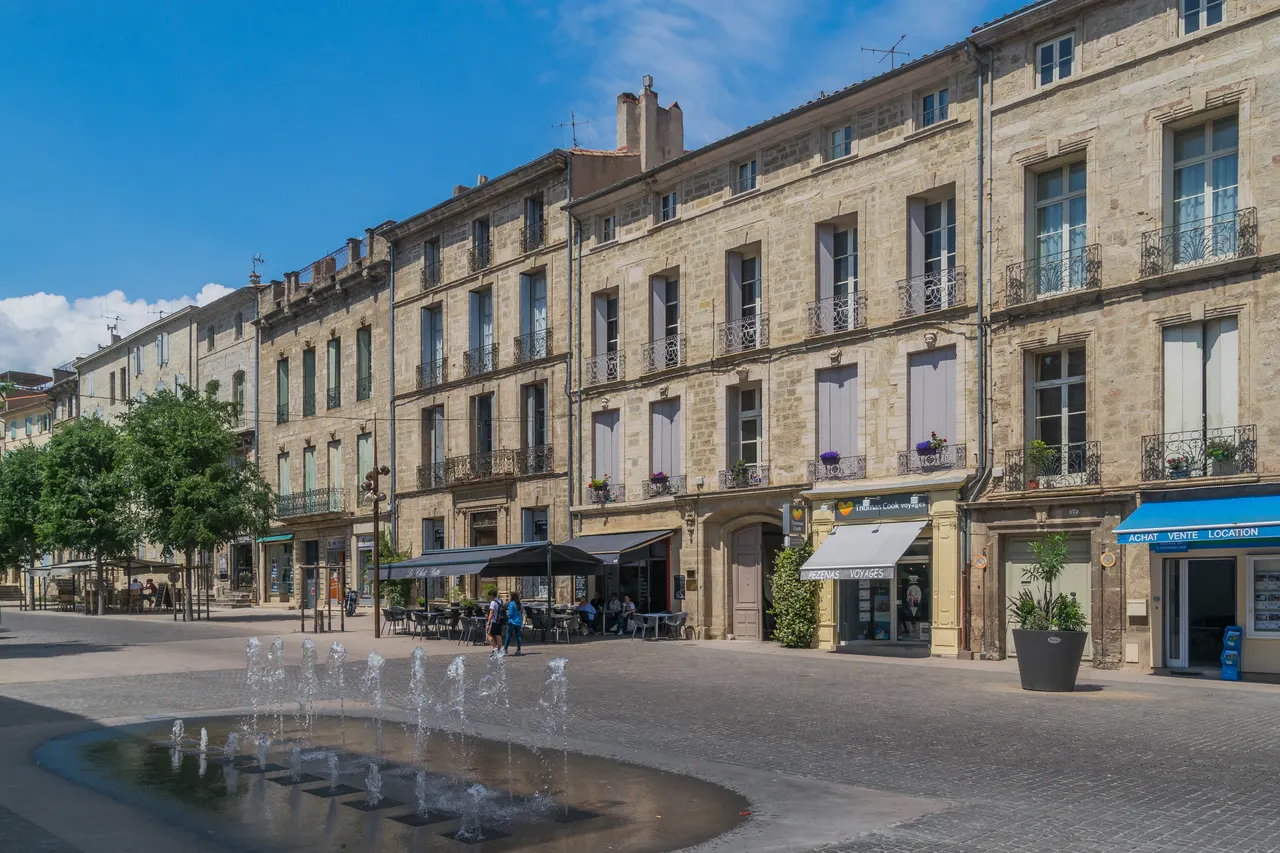 Pézenas — Cours Jean Jaures in Pezenas