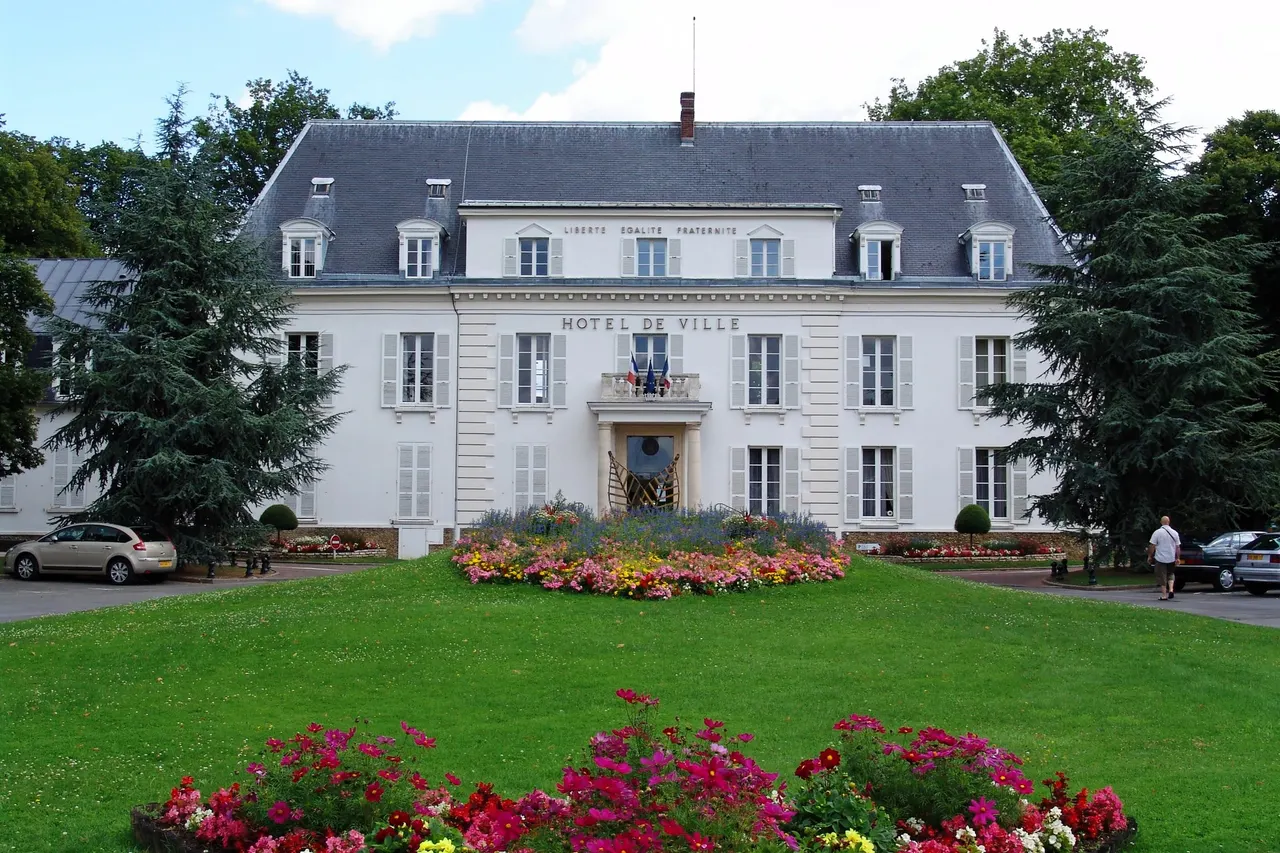 Pontault-Combault — Hotel de ville de Pontault-Combault