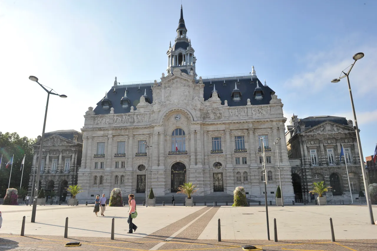 Roubaix — Hôtel de ville